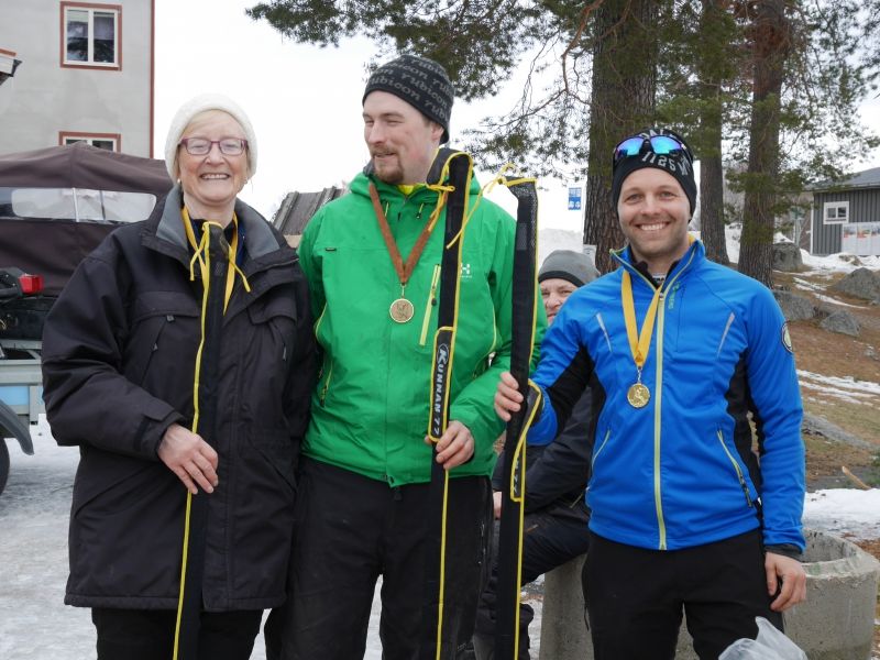 Det segrande laget, Gunnbritt Magnusson, Hans Erlingsson och Martin Södergårds P1000092.jpg